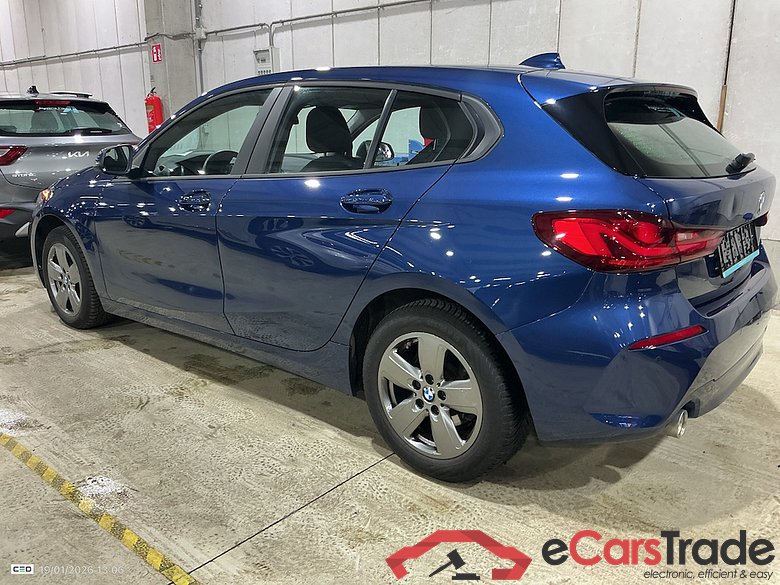 BMW 1 SERIES HATCH 1.5 116IA (80KW) #3