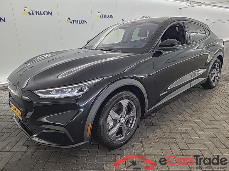 FORD Mustang Mach-E 75kWh RWD auto 5D 198kW