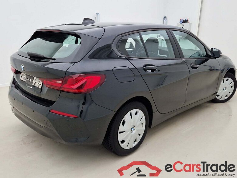 BMW 116d LED-Xenon LC-Pro Navi KeylessGo Klima PDC ... #3