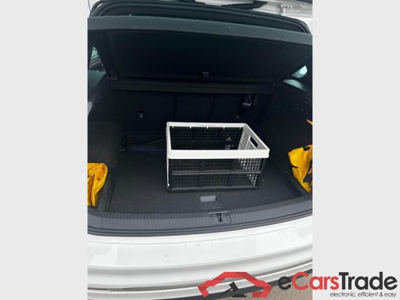 VOLKSWAGEN Tiguan Platinum 1.5 TSI ACT OPF 110 kW (150 ch) 7 vitesses DSG #3