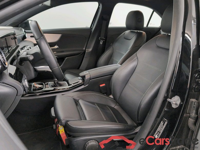 MERCEDES-BENZ A-CLASS LIMOUSINE 1.3 A 180 AMG Line #5