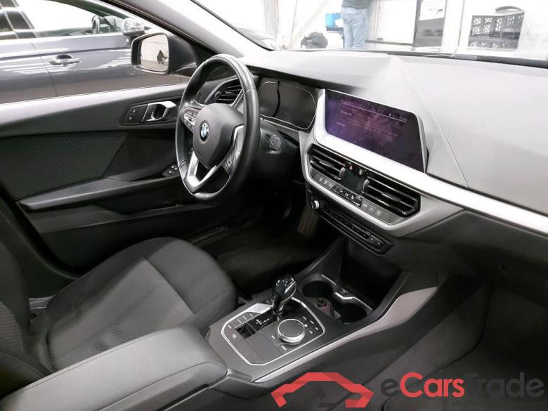 BMW - BMW 1 HATCH 116dA 116PK Advantage Pack Business & Live CockPit Nav Plus & PDC Front & Rear #3