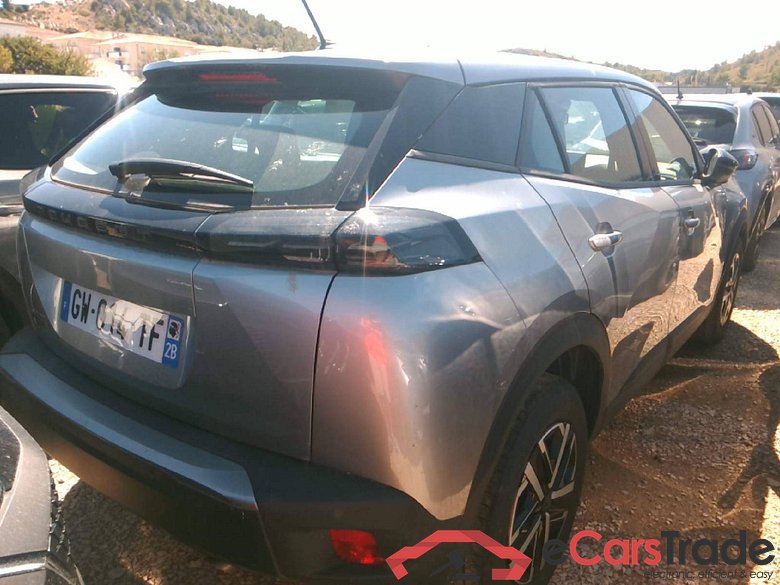 Peugeot 2008 Active PureTech 100 BVM6 #2