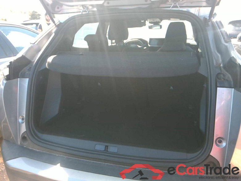 Peugeot 2008 Active PureTech 100 BVM6 #6