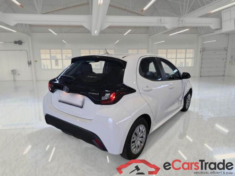 TOYOTA YARIS / 2020 / 5P / BERLINA HYBRID BUSINESS MY22 #2