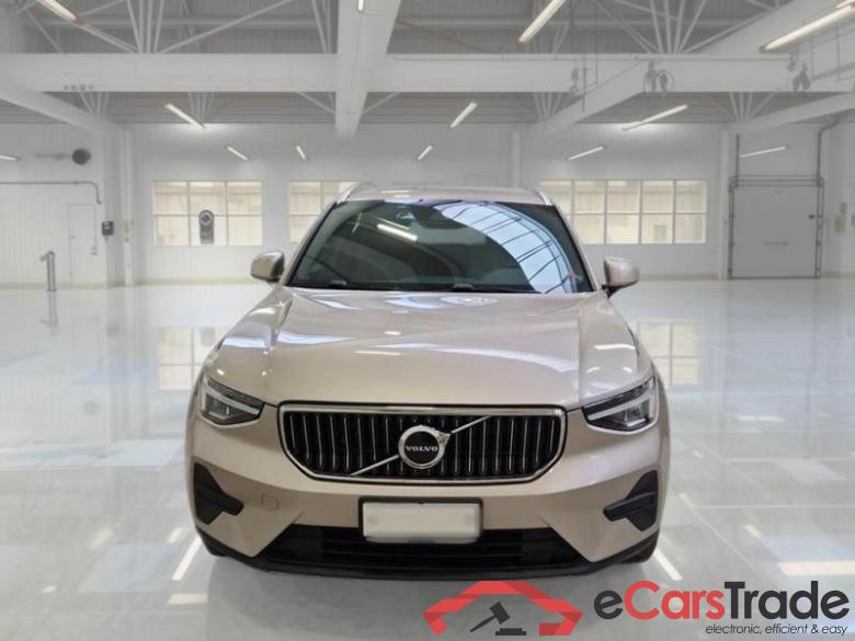 VOLVO XC40 / 2021 / 5P / SUV T4 RECHARGE PLUG-IN AUTO CORE #6