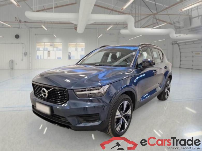 VOLVO XC40 / 2017 / 5P / SUV T4 PLUG-IN HYBRID AUTO RECHARGE R-DESIGN #1
