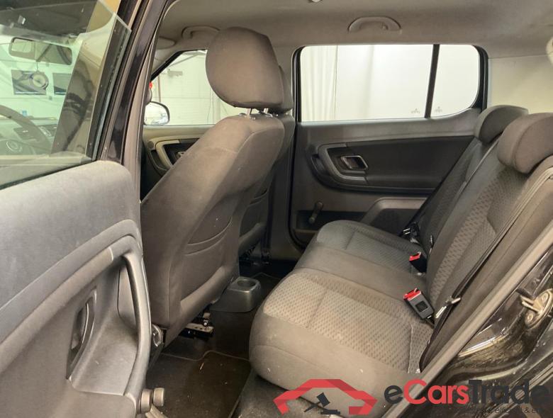 SKODA Fabia NEW FABIA AMBIENTE 1,2CRDPF 55KW 75CV 5V #4