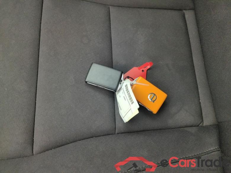 VOLVO XC40 1.5 T5 PHEV 180 Inscription Expression 5d #4