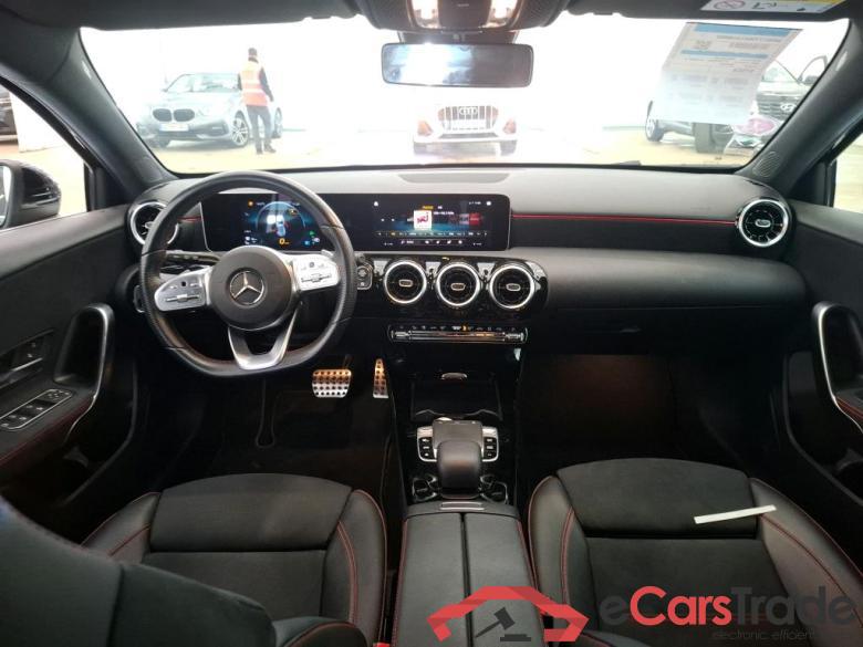 MERCEDES-BENZ Classe A Compact / 2018 / 5P / Berline A 180 AMG Line #5