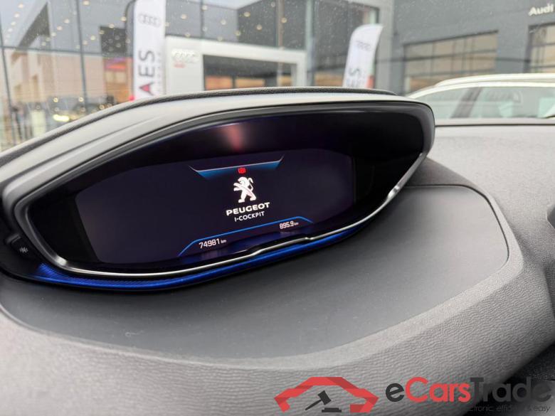 PEUGEOT 3008 1.2 PureTech Allure Pack #4