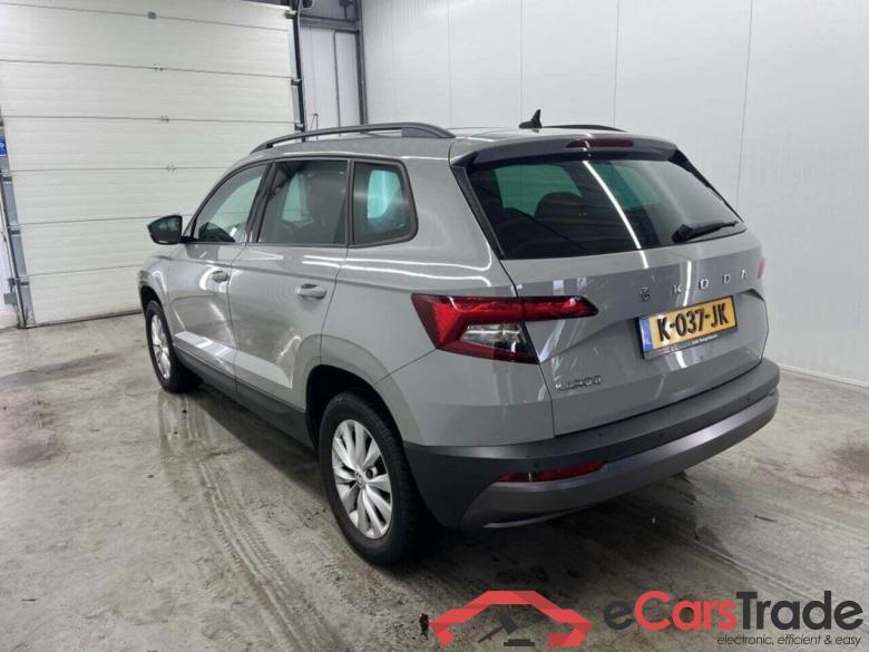 SKODA Karoq 1.5 TSI ACT Bus. Ed. #6