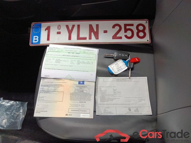 Peugeot Rifter 1.2 PureTech 110 S/S Active 5d #4