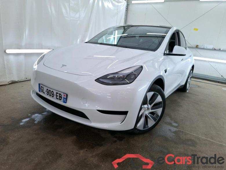 TESLA Model Y / 2021 / 5P / SUV RWD #1