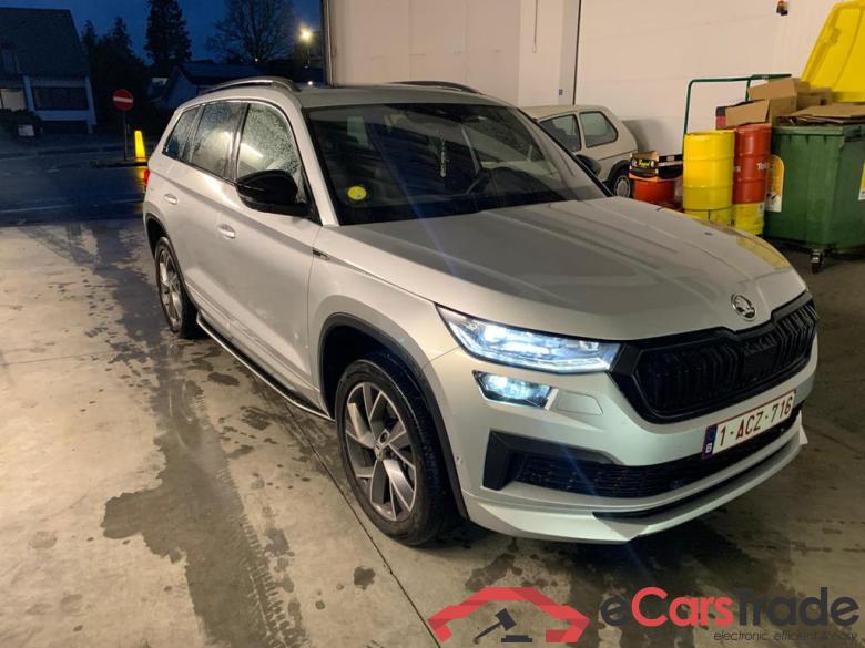 SKODA Kodiaq Kodiaq Sportline 2.0 TDI 110kW (150ch) DSG7 #4