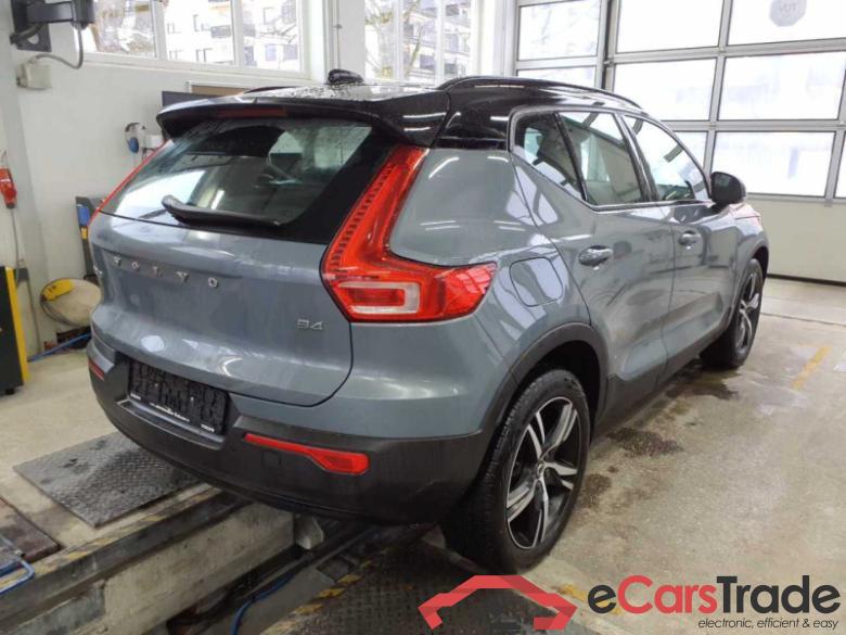 Volvo XC40 (2017->) DE - SUV5 B4 2WD EU6d, R-Design (EURO 6d), 2020 - 2022 #6