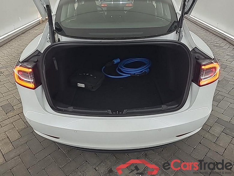 Tesla Model 3 Long Range Dual Motor AWD 4D 350kW #5