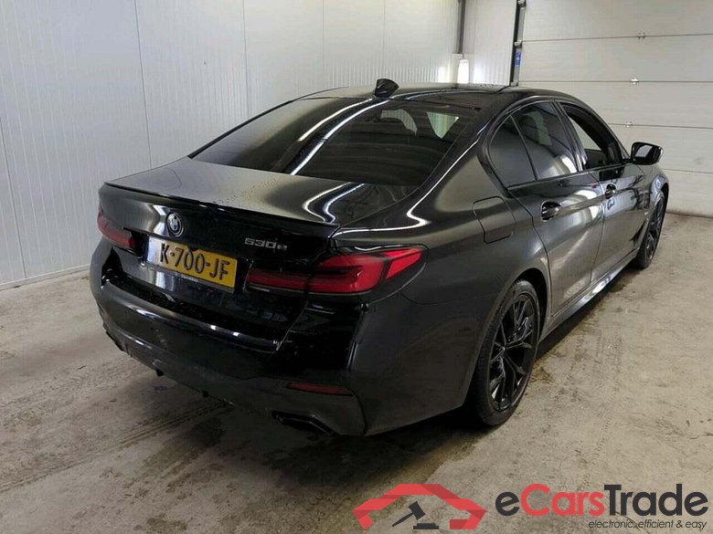 BMW 5-serie 530e High Exe #2