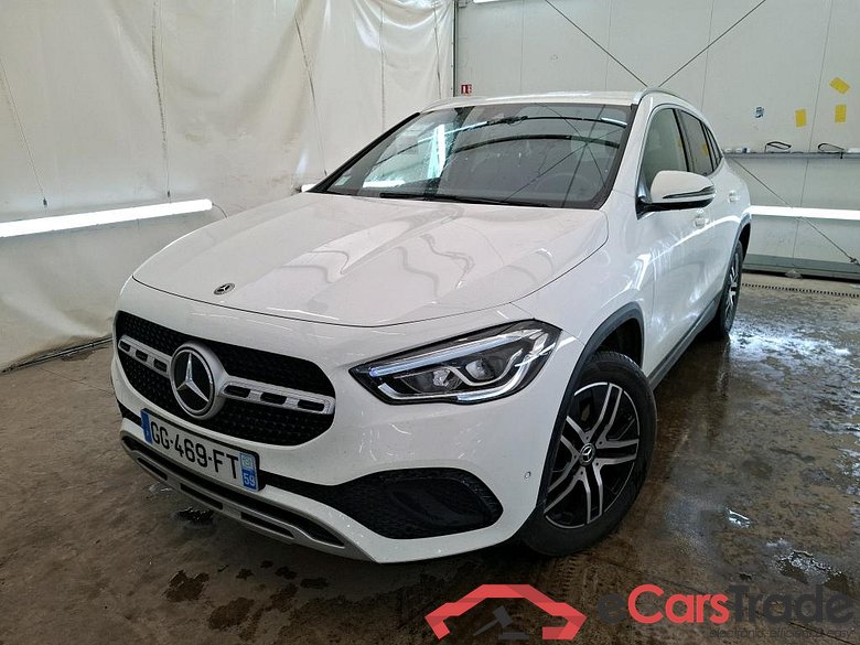 MERCEDES-BENZ GLA / 2020 / 5P / SUV 1.3 GLA 250 e BUSINESS LINE DCT