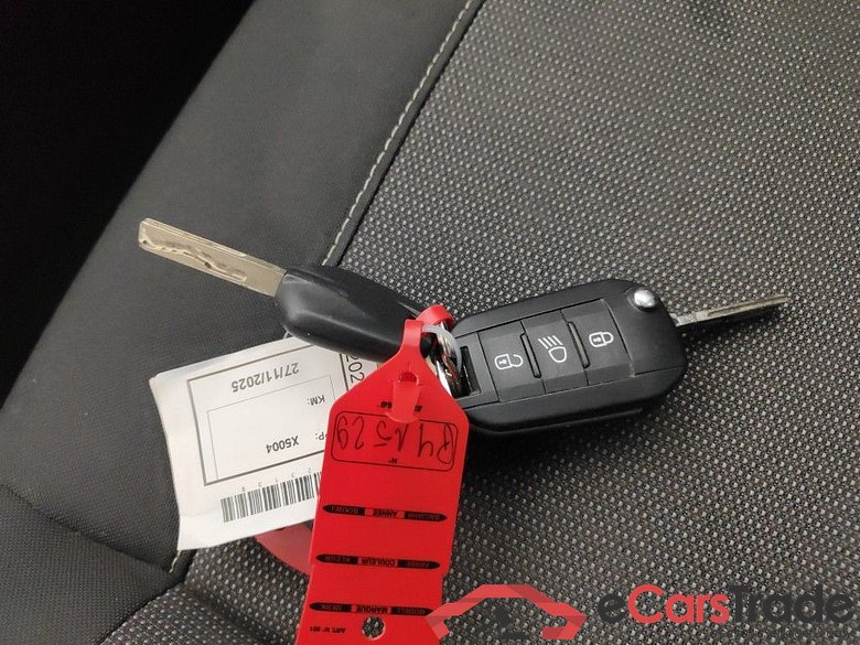 CITROEN C3 AIRCROSS DIESEL 1.5 BlueHDi 110 Feel S&S 5d #4