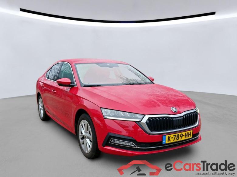 SKODA Octavia 81 kW #4