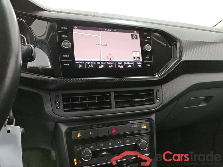 VOLKSWAGEN T-Cross 70 kW #3