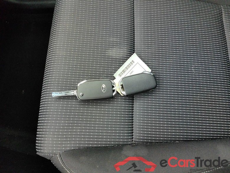 KIA SPORTAGE DIESEL - 2018 QL3 1.6 CRDi 136 More DCT (EU6d-TEMP) 5d #4