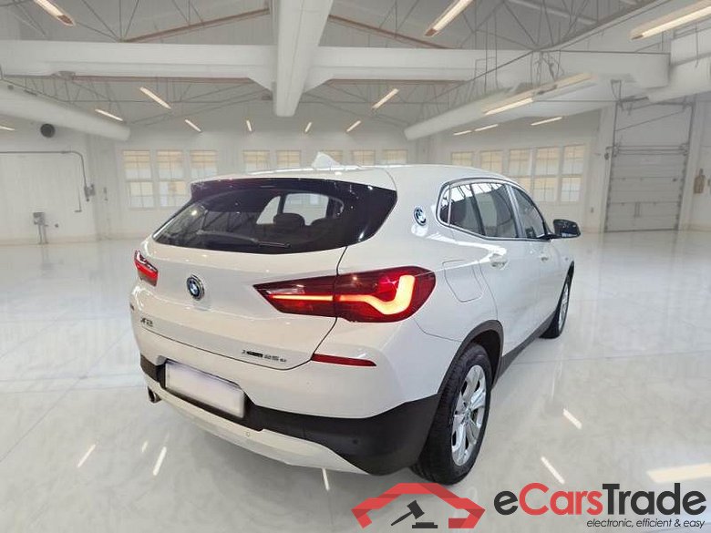 BMW X2 / 2017 / 5P / SUV XDRIVE 25E BUSINESS X AUTOMATICO #2
