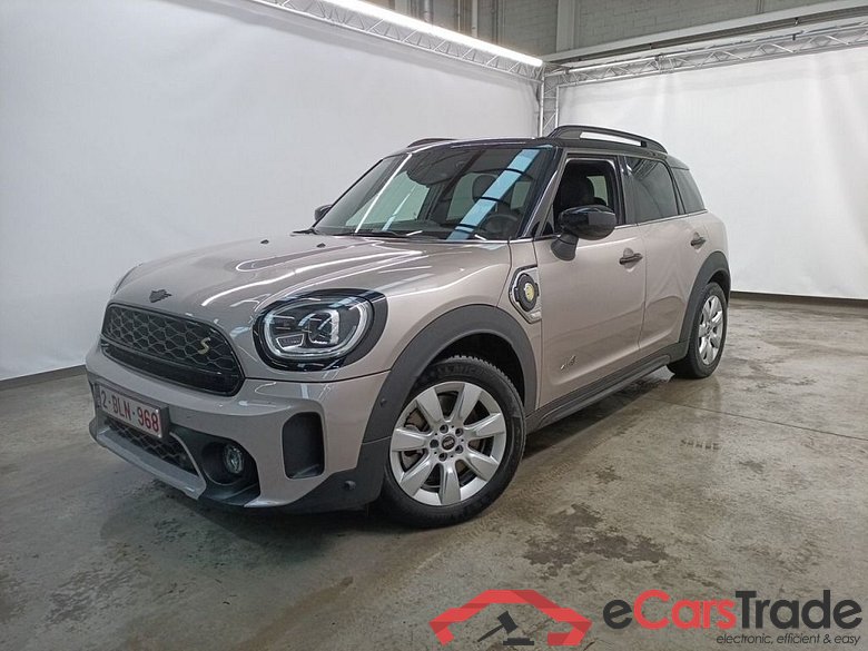 Mini Countryman Cooper S E ALL4 AT 5d