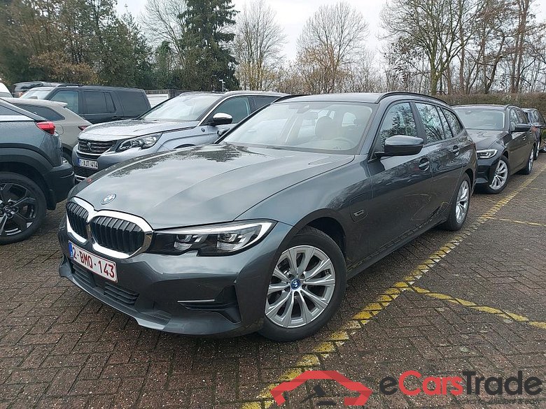 BMW - BMW 3 TOURING 320e 204PK Business Edition With Vernasca Heated Sport Seats & Driving Assistant Pack & Active Cruise Control * HYBRID *