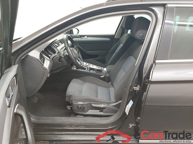 Volkswagen Passat Variant 1.4 TSI DSG6 GTE Business 5d #3