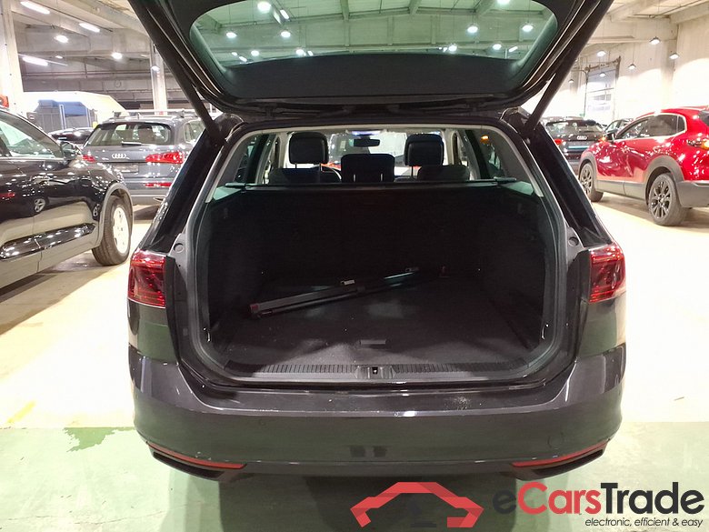 VOLKSWAGEN PASSAT VARIANT 2.0 TDI 90KW MSQ VARIANT STYLE BUSINESS #3