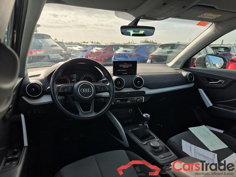 AUDI Q2 / 2016 / 5P / todoterreno Design 30 TFSI 85kW (116CV) #3