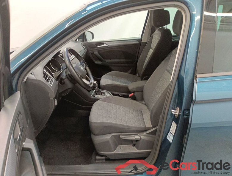 VOLKSWAGEN TIGUAN DIESEL - 2021 2.0 TDI 150 SCR 4Motion Life BMT DSG 5d #3
