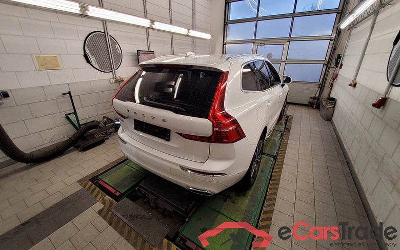 Volvo XC60 (03.2017->) DE - SUV5 B5 (Diesel) AWD EU6d, Inscription Mild-Hybrid (EURO 6d), (Facelift) 20 #3