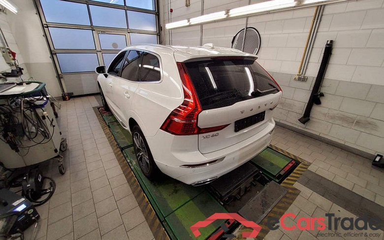 Volvo XC60 (03.2017->) DE - SUV5 B5 (Diesel) AWD EU6d, Inscription Mild-Hybrid (EURO 6d), (Facelift) 20 #4