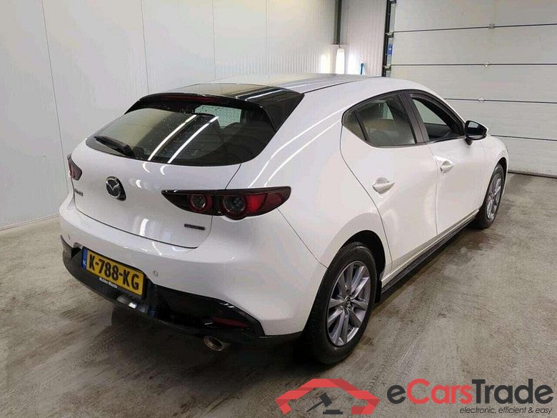 Mazda 3 2.0 SA-X Comf. Bose