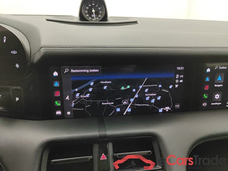 PORSCHE TAYCAN 4S SPORT TURISMO 79.2 kWh Taycan 4S Sport Turismo 5d #4