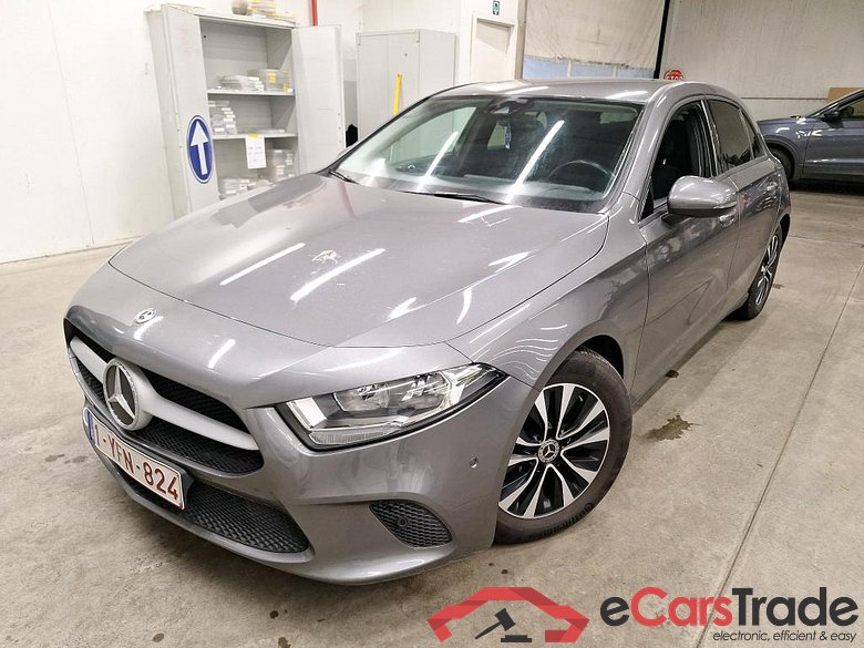 MERCEDES - MER A 180 d 116PK 7G-DCT Business Solution With Smartphone Integration #1