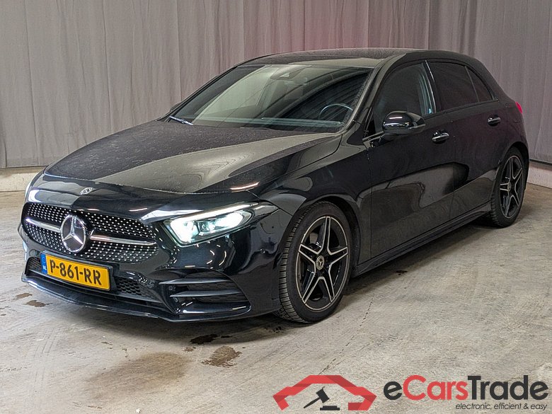 MERCEDES-BENZ A-KLASSE 180 Bns Solution AMG