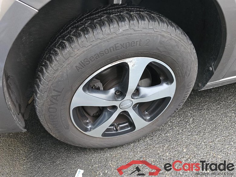 VOLKSWAGEN Caddy Maxi CNG Caddy Maxi Trendline 7-zetels 'Dark & Cool'  1.4  TGI EU6 BM 110pk (81KW) Versnellingsbak 6v #2