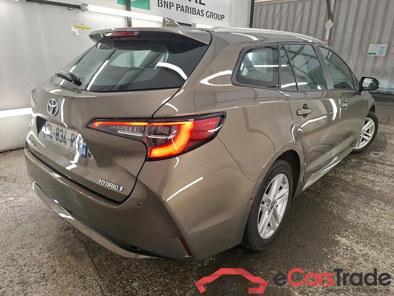 TOYOTA Corolla Touring Sports / 2018 / 5P / Break Hybride 122h Dynamic Business Beyond Zer #3