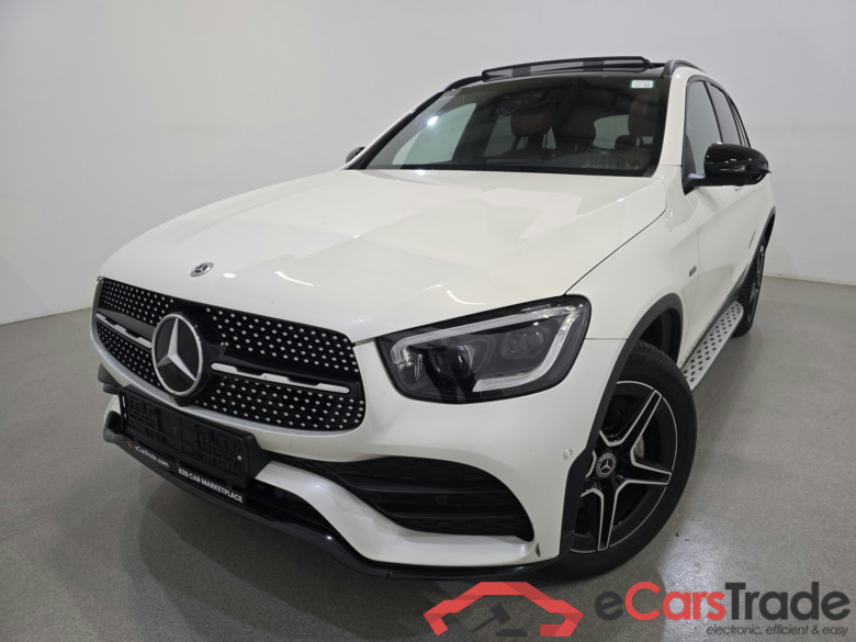 Mercedes GLC 300de Plug-In Hybrid AMG Night 4Matic Aut. Pano LED-Multibeam Widescreen Distronic Burmester Navi Sport-Leather KeylessGo Camera 360 Klima PDC ... #1