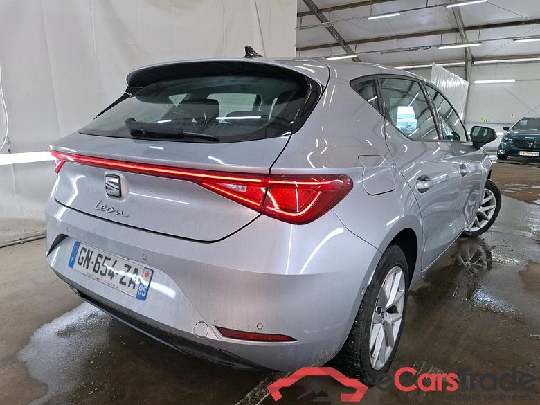 SEAT Leon / 2020 / 5P / Berline 1.0 TSI 110 S&S Style Business #3