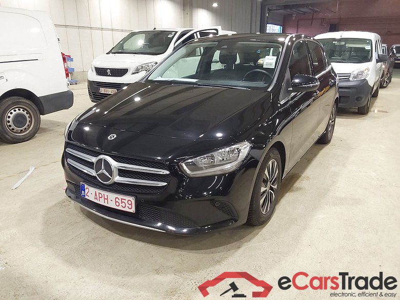 MERCEDES-BENZ B-CLASS 2.0 B 180 D BUSINESS SOLUTION