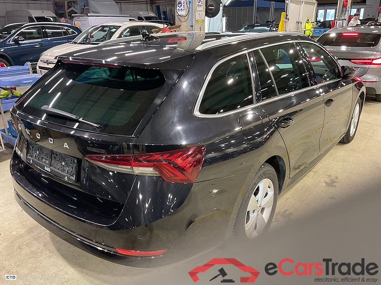SKODA OCTAVIA COMBI 1.0 TSI 81KW CLEVER #4