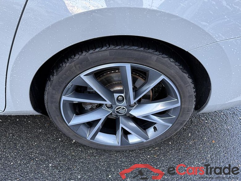 SKODA Superb Combi Superb Wagon Combi SportLine 2,0 TSI 200 kW 7-speed automat. 4x4 #6