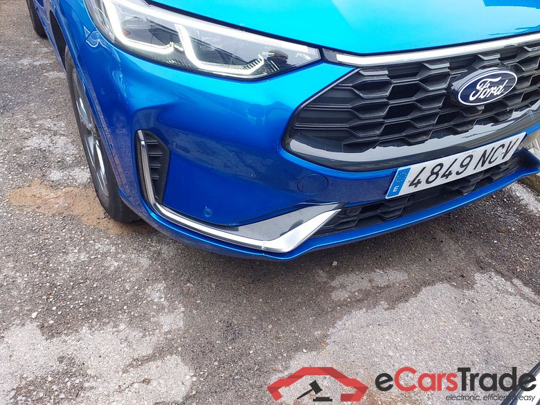 FORD Kuga 2.5 243CV Automático    ST-LINE X #6