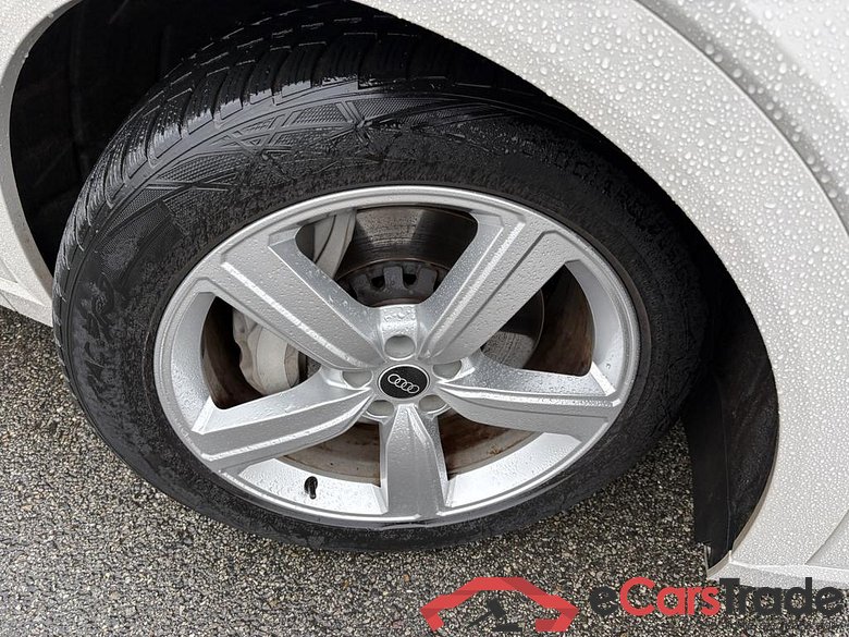 AUDI e-tron Audi e-tron  advanced 55 quattro 300,00 kW #6