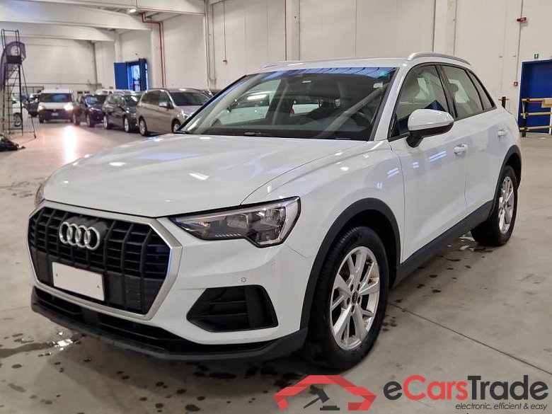 AUDI Q3 / 2018 / 5P / SUV 35 TDI S TRONIC